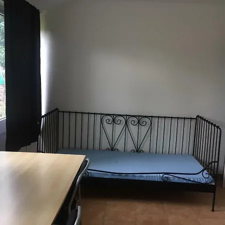 Klubhaus Privatunterkunft